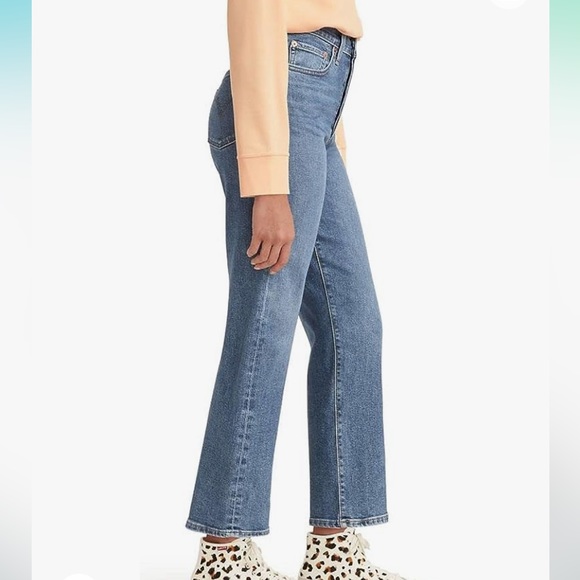 Levi's Ribcage Straight Ankle Jeans - Picture 2 of 6